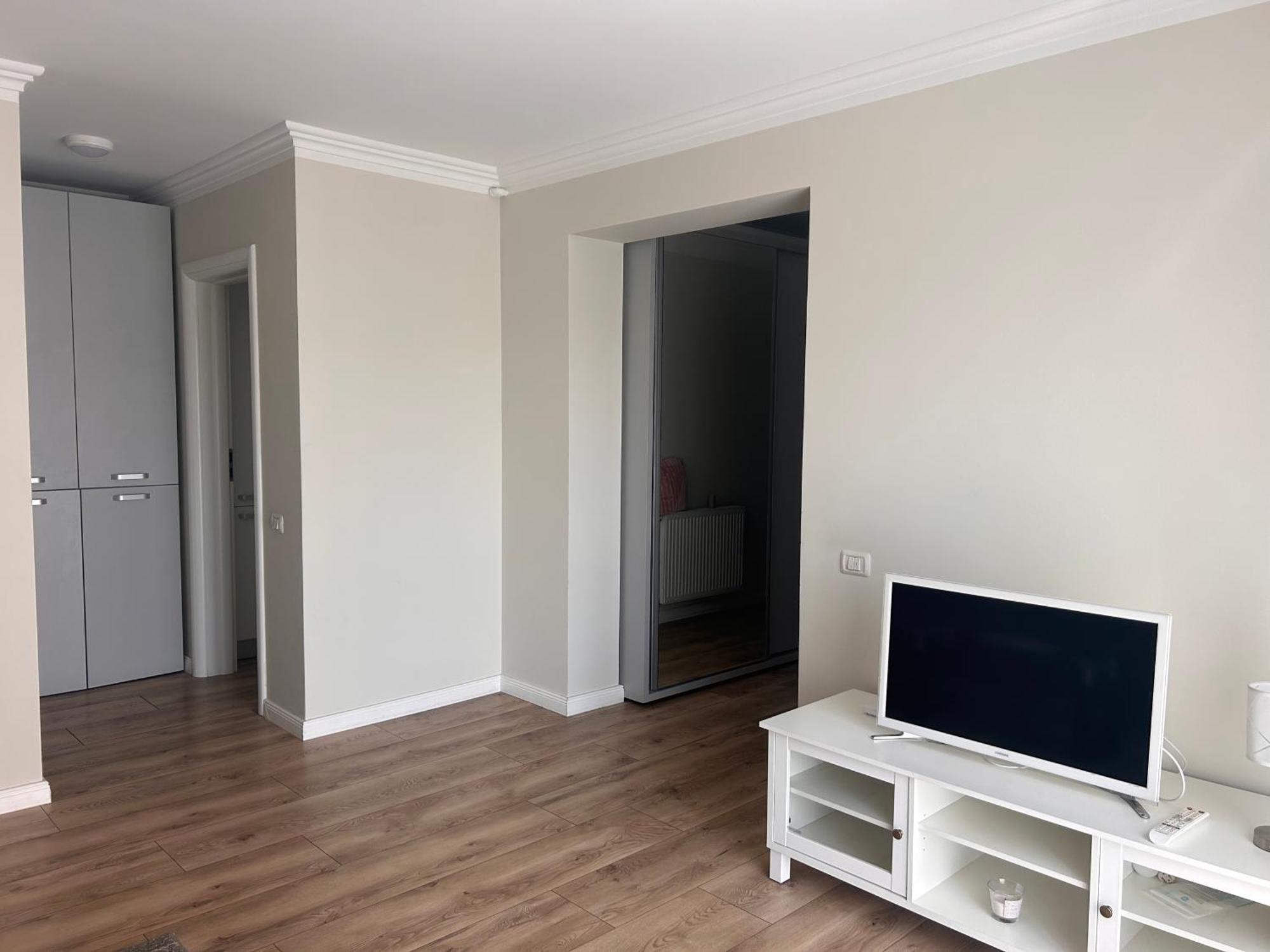 Divany Apartaments Brasov - Coresi Mall Exterior photo